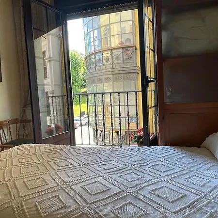 דירה Confort En Casco Antiguo, Luminoso, Wifi