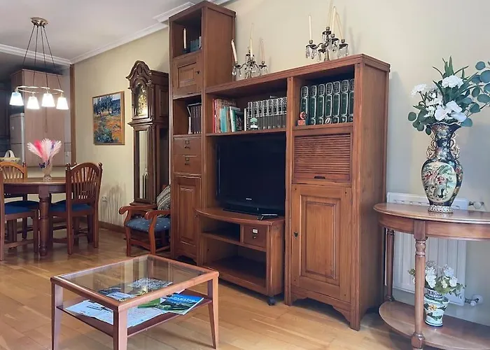 Confort En Casco Antiguo, Luminoso, Wifi اوفيدو