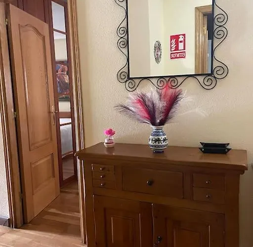 Confort En Casco Antiguo, Luminoso, Wifi * اوفيدو